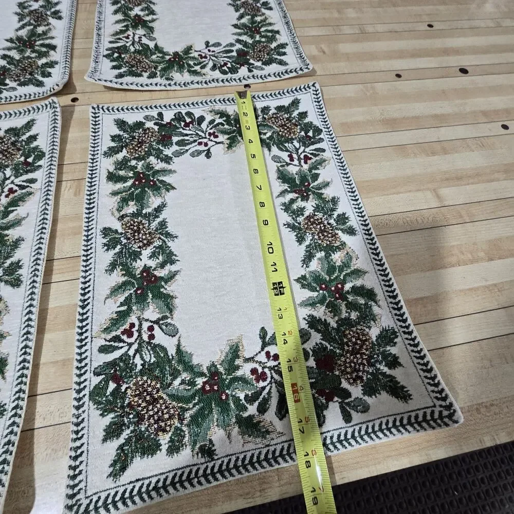 Vtg Set 4 Tapestry Holiday Placemats 13
